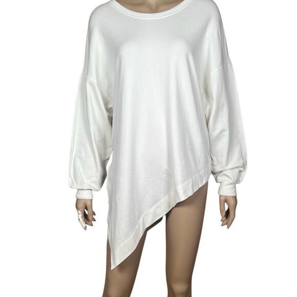 Zara Tops - Zara White Asymmetrical Hem Oversized Sweatshirt Pullover (314)